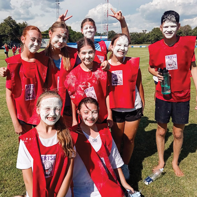 <p>Van Erts tot Yster!</p>
