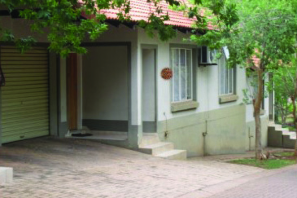 Spog woning te koop