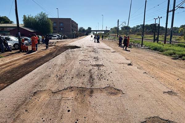 Roads Agency Limpopo and Thabazimbi Local Municipality address road issues