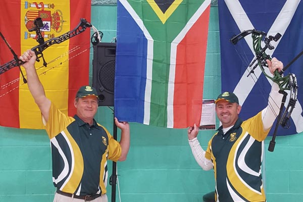 Robin Hoods take the gold!