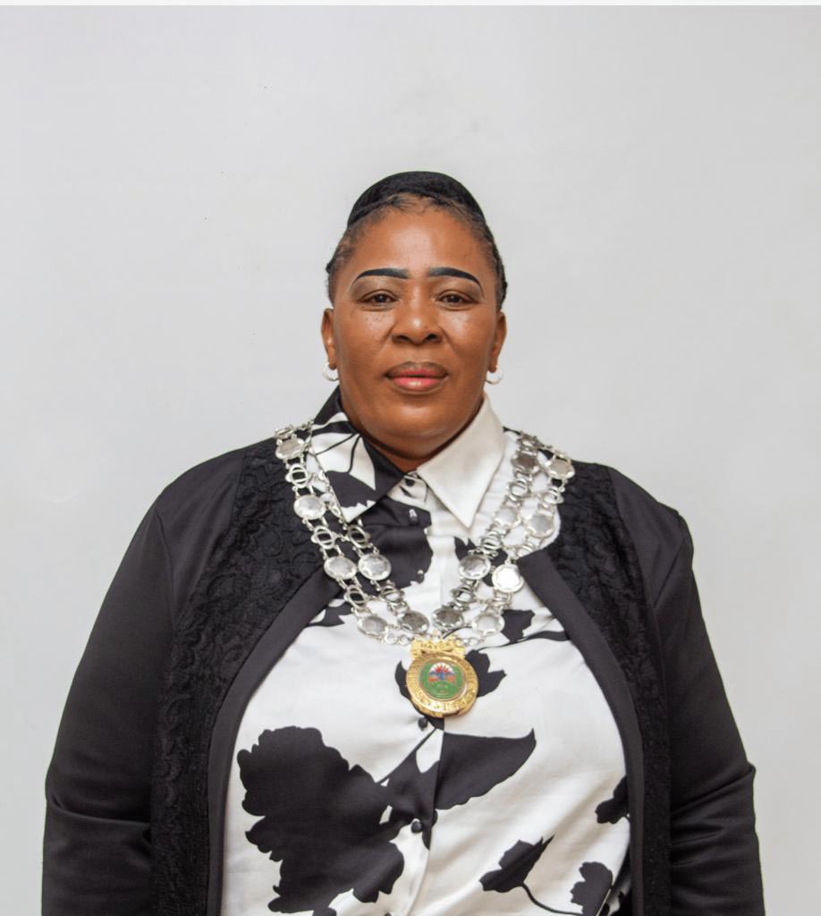 Mayor sends well wishes to Thabazimbi Local Municipality matric class of 2023