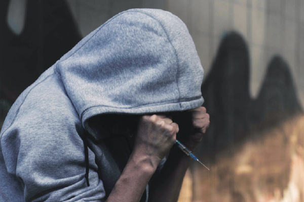 Tough love for drug abusers
[Letter to the editor]